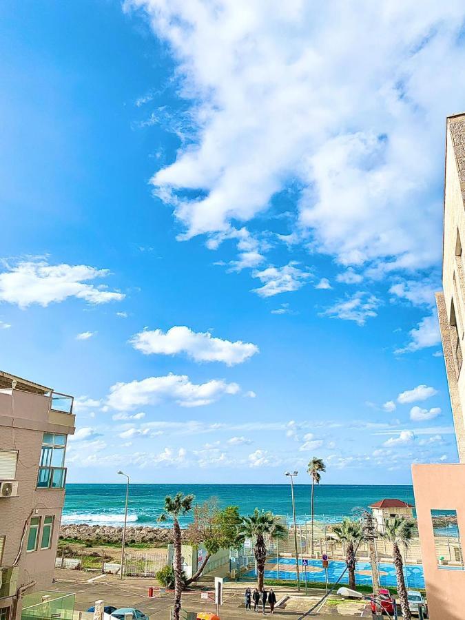 Beach Place Apartments ハイファ エクステリア 写真